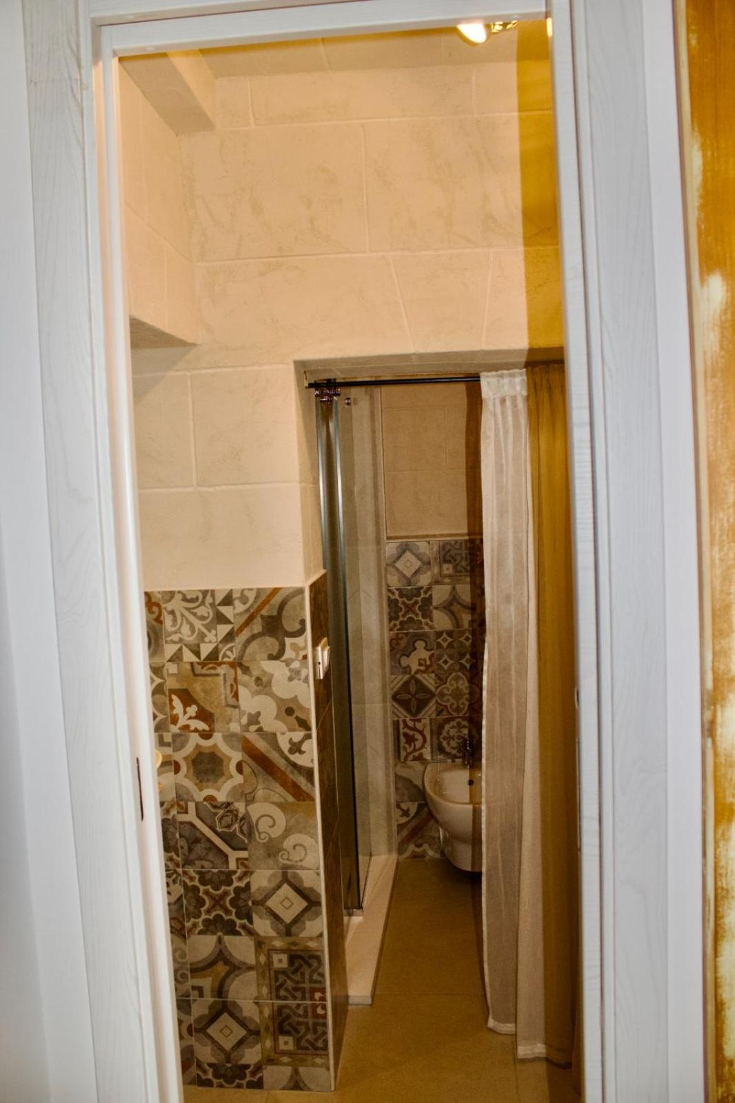 Nene' Apartment Fasano Bilik gambar